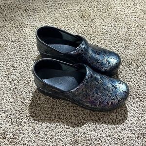 Dansko shoes